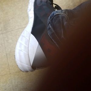 Meet your Posher, Robinson